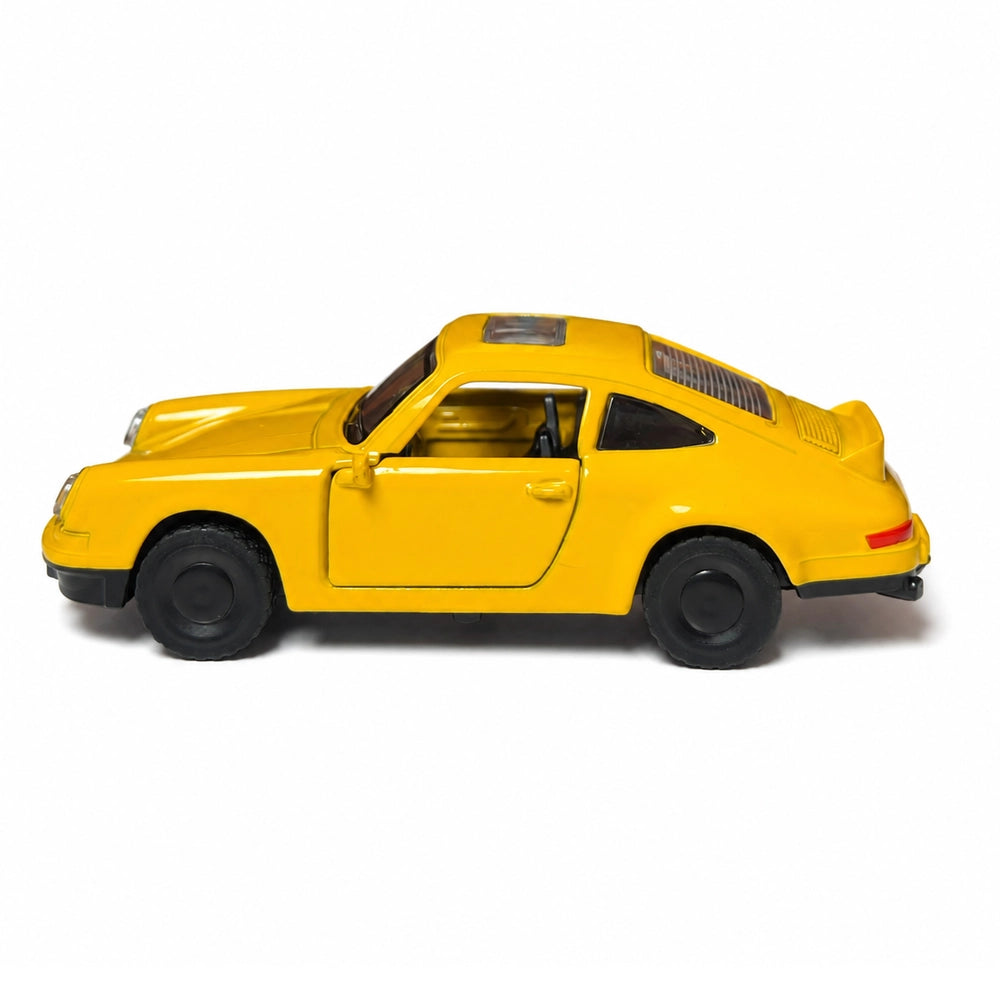 DeepZstore Classic 911 Turbo-Style Pull-Back Die-Cast Car – Yellow